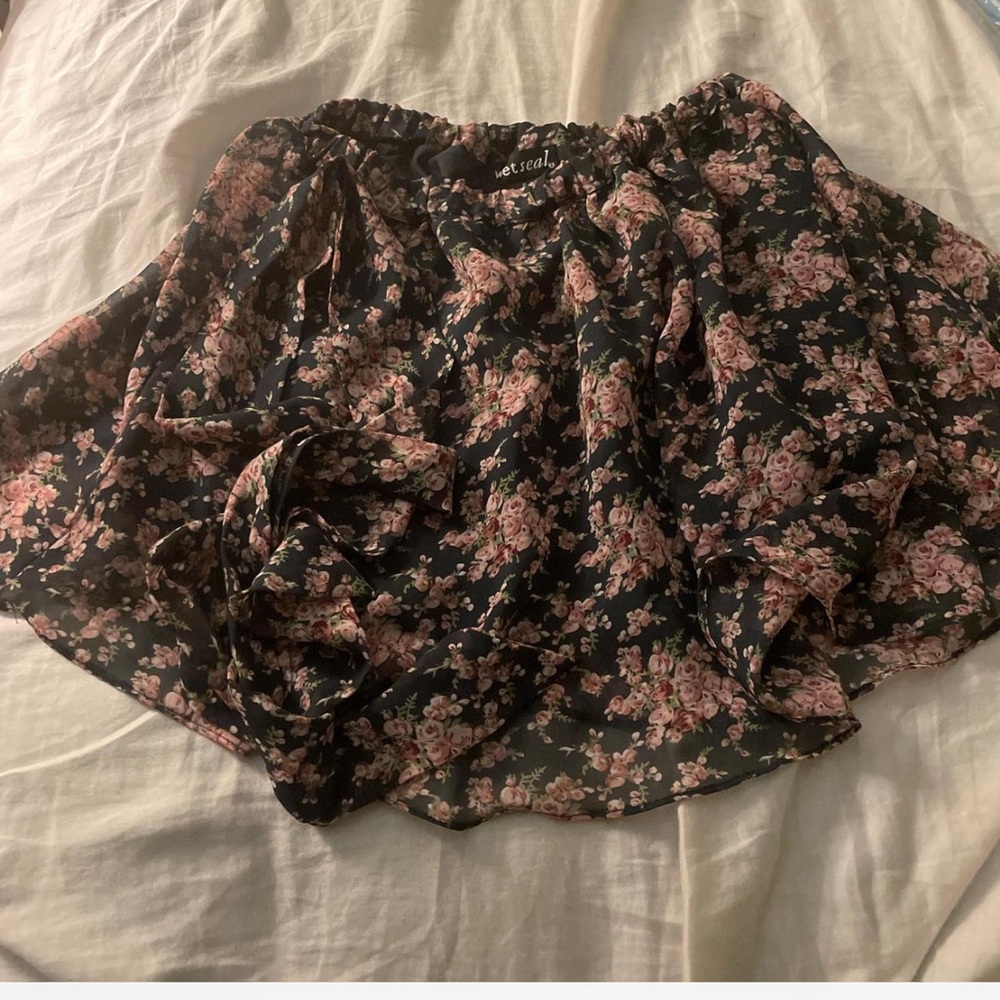 Wet seal pink blue floral skirt size S